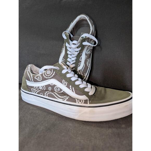 Vans Other - Vans Sneakers Mens Size 8 Womens 9.5 Green Paisley Old Skool Low Top Streetwear